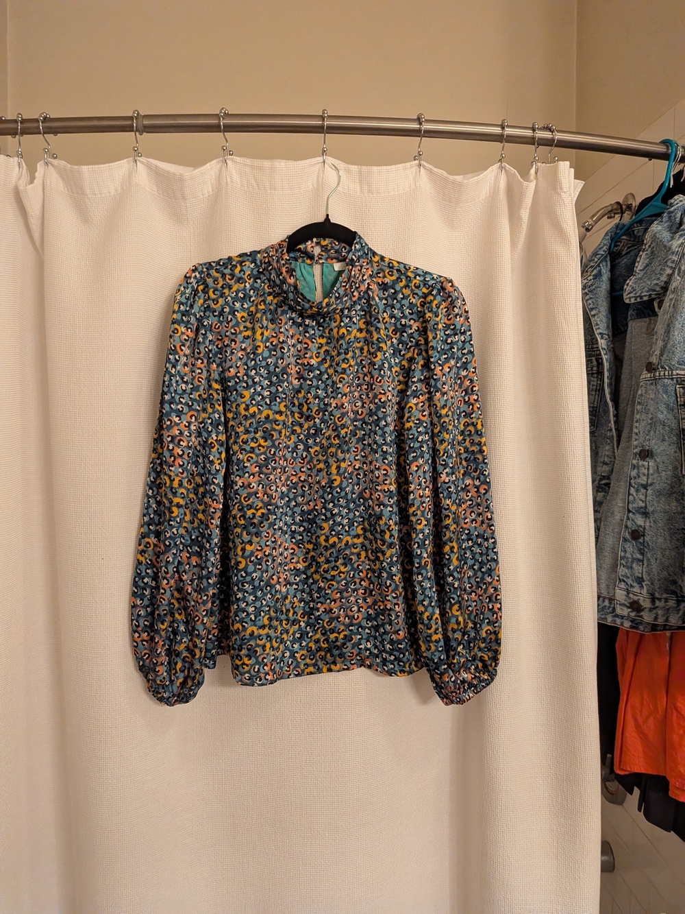 Womens Multicolor Printed Long Sleeve Blouse with High Neck